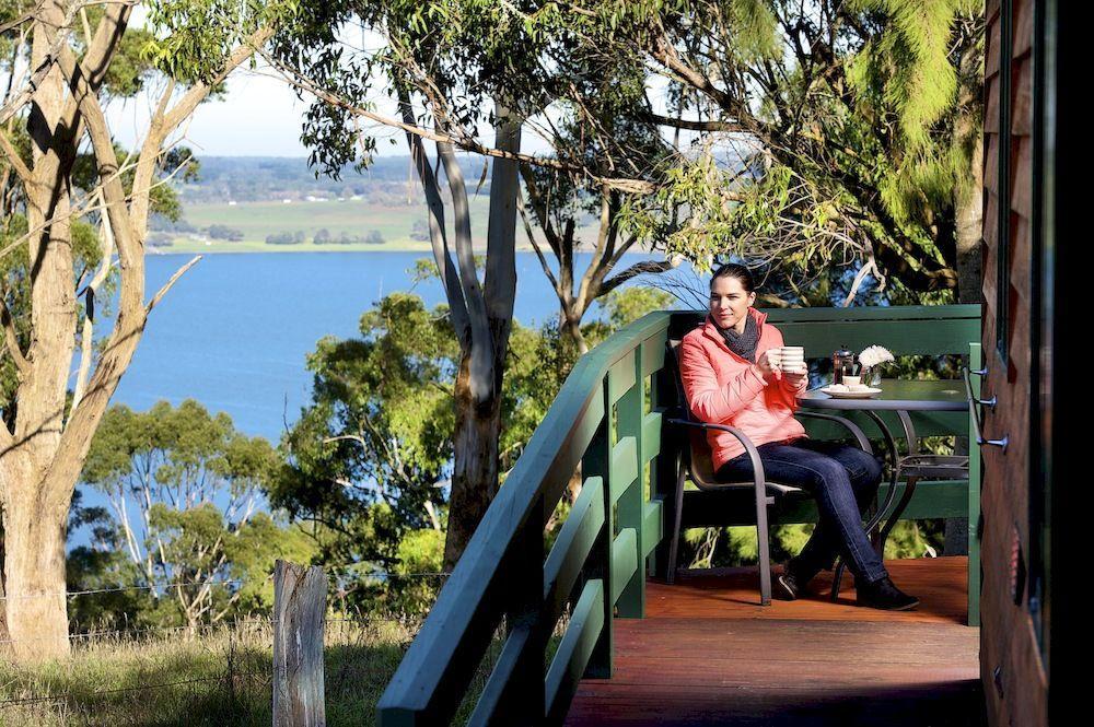 Lakes And Craters Holiday Park Camperdown Exterior photo